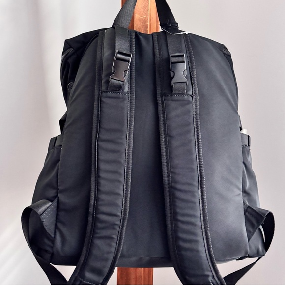 SINCERELY JULES On-The-Go Family Backpack With Changing Mat - Picture 2 of 16